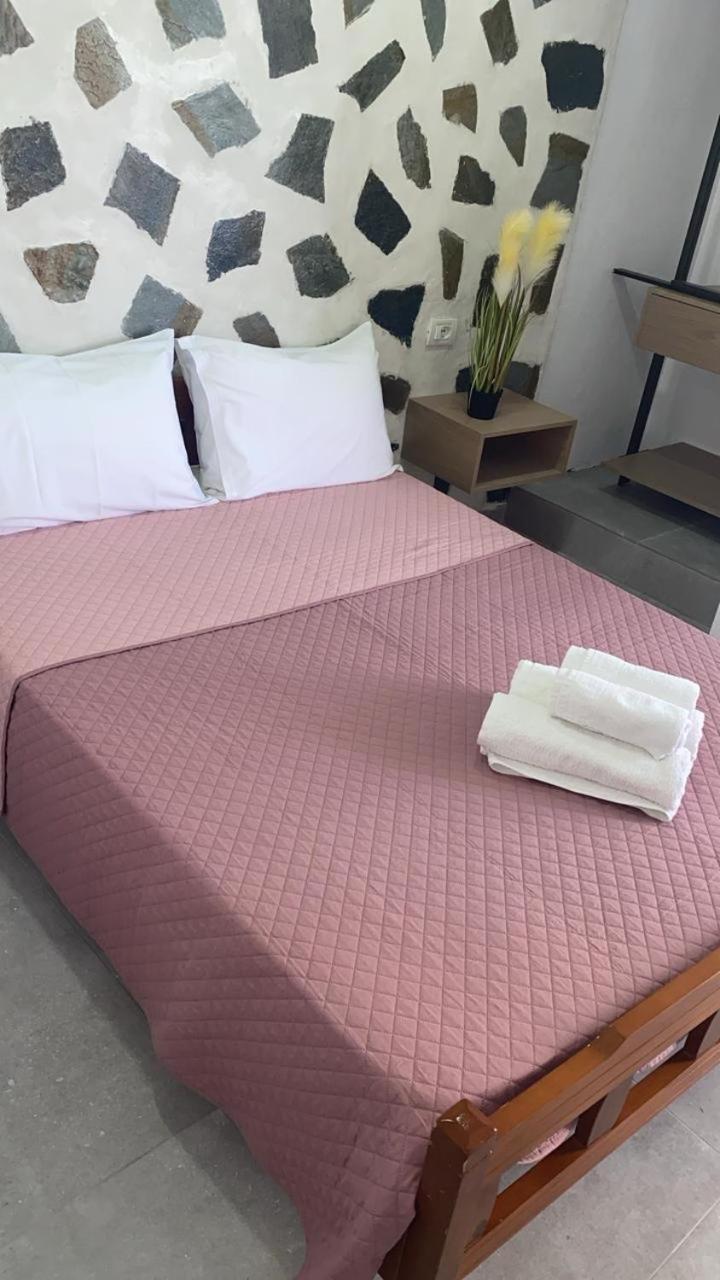 Harmonia Guest House 2 Химар Стая снимка